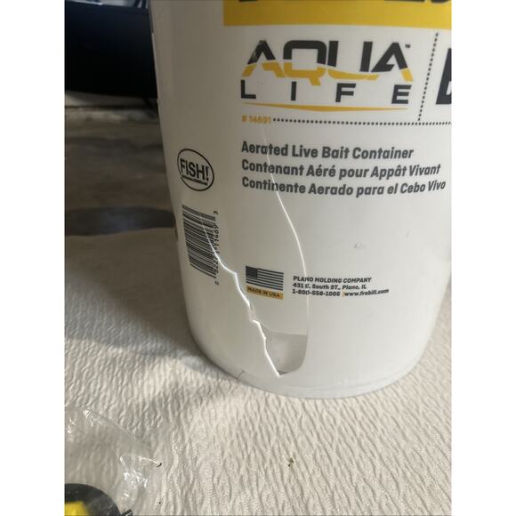 Frabill Bait Station Bucket | Large Aerated Live Bait 6-Gallon Storage - Picture 6 of 7